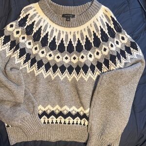 Ann Taylor women’s Gray Crewneck Sweater with white and black Nordic Yoke